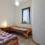 Pergola 706 ستينتينو