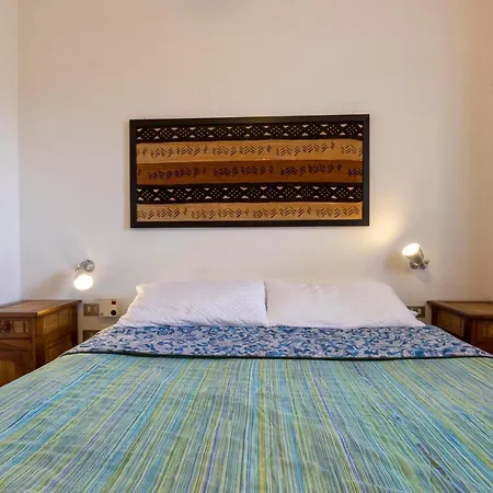 Pergola 706 * סטינטינו